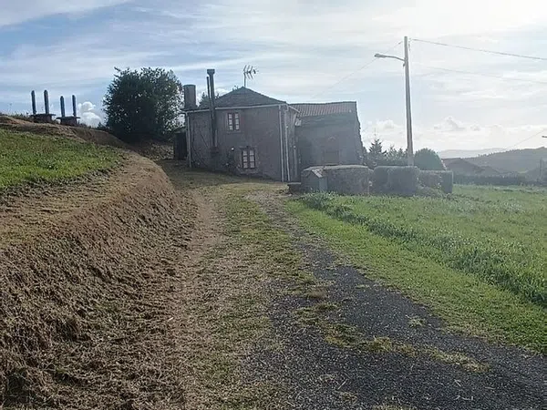 Casa de pueblo en Trieiro s/n - Foto 3