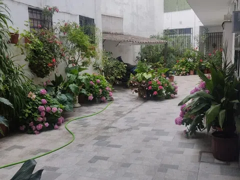 Piso en calle los Genoveses, 3