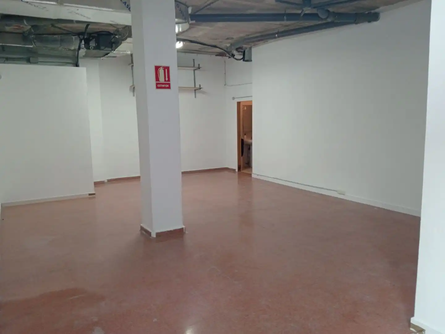 Local comercial en  Calle Guijarros 2 - Foto 4
