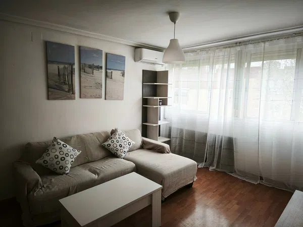 Piso en calle Corregidor Mendo de Zúñiga, 3