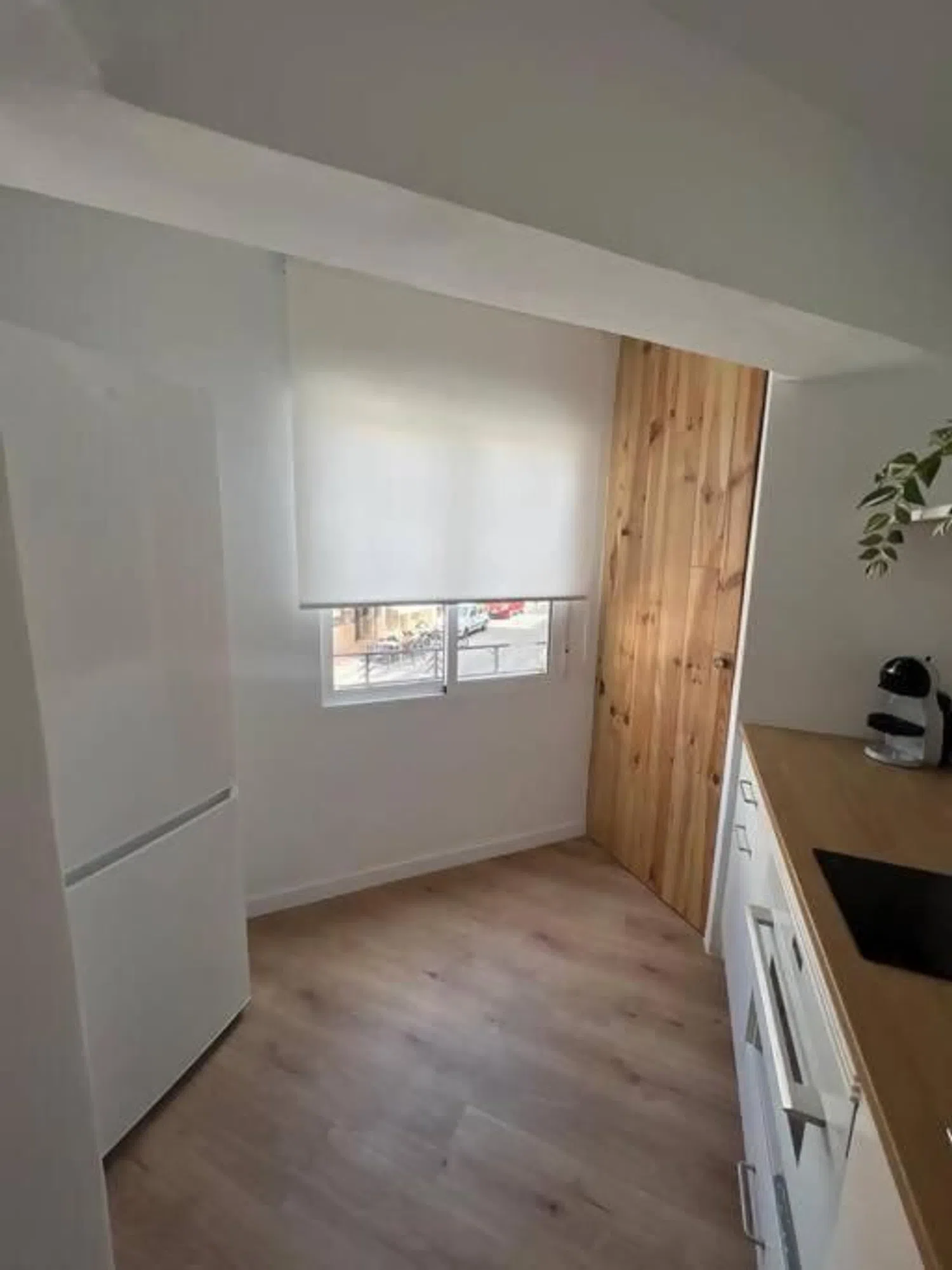 Piso en calle de La Marina, 36 -1 - Foto 5