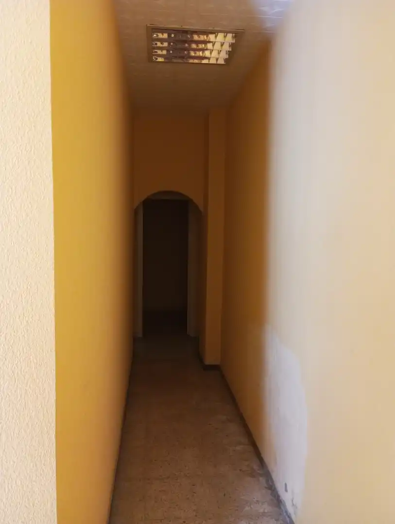 Local comercial en  Carrer d'Olot - Foto 8