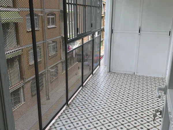 Piso en calle de Baena, 5