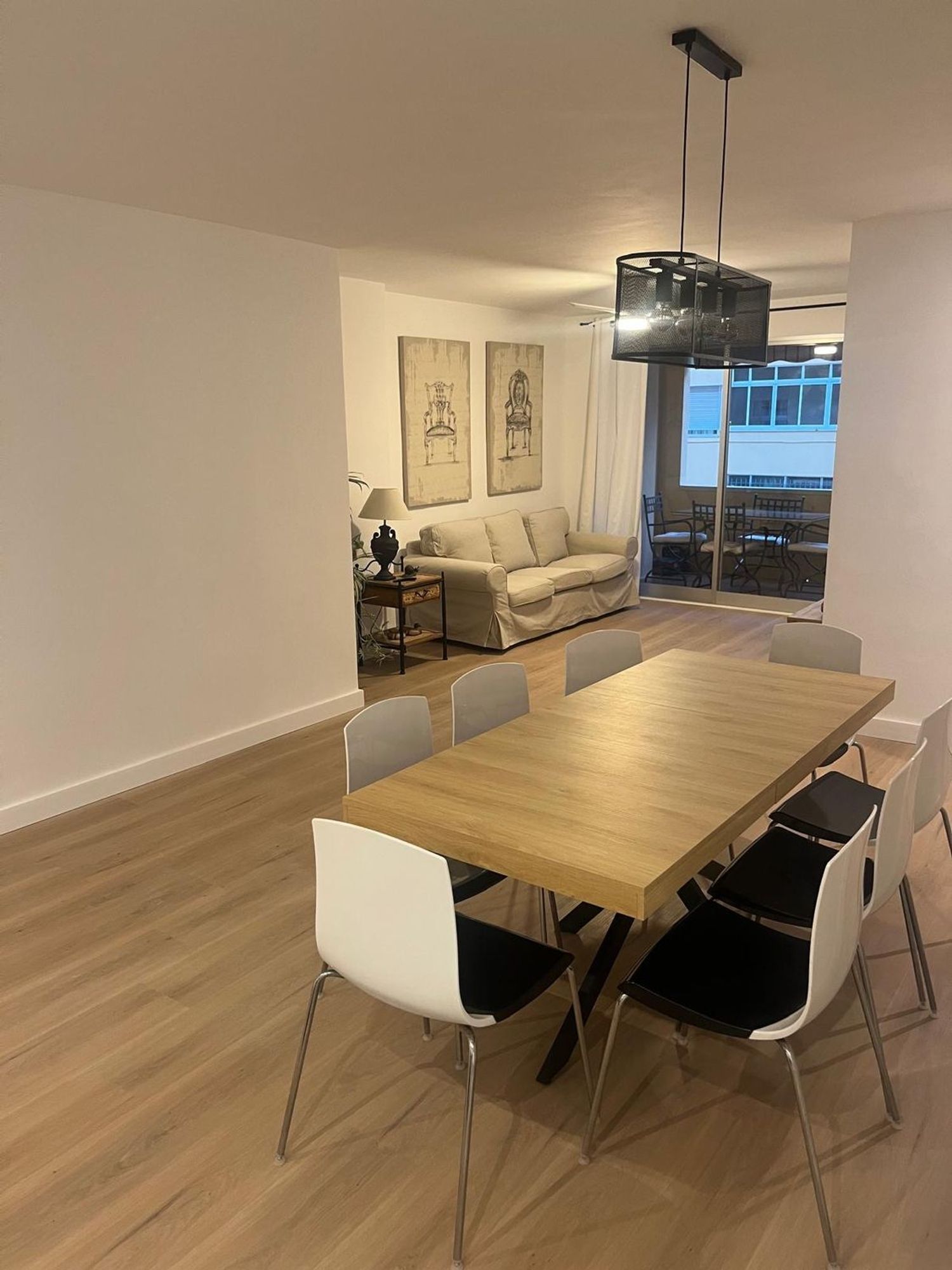 Piso en calle Armengual de la Mota, 37