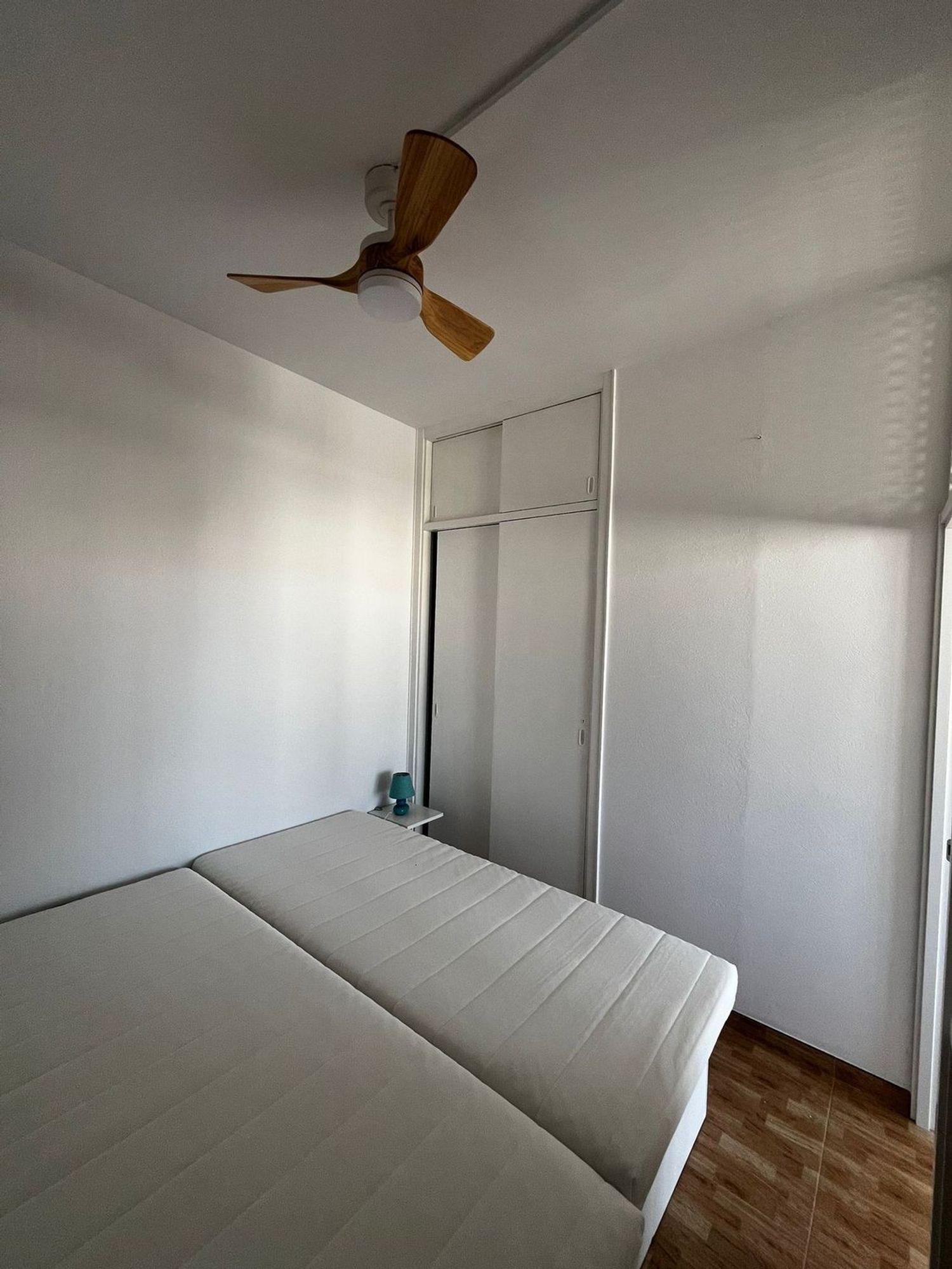 Piso en calle Nicolás Estévanez, 21