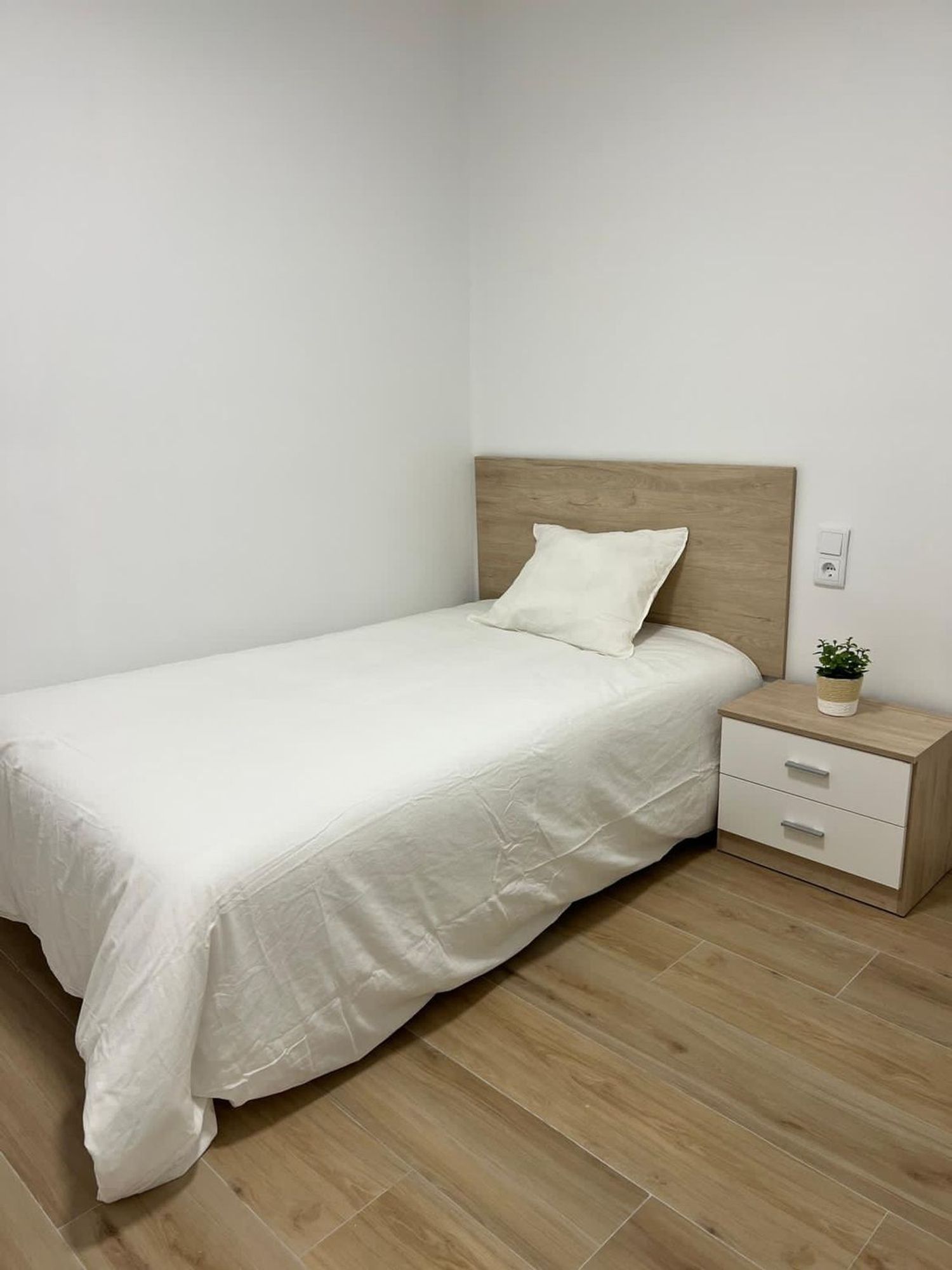 Piso en Gran Vía de Tàrrega Monteblanco, 36, Zona Ensanche-Parque oeste - Foto 2