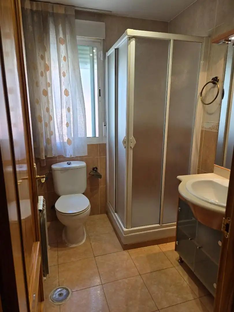 Chalet en  Avenida del Río Gallo 53 - Foto 15