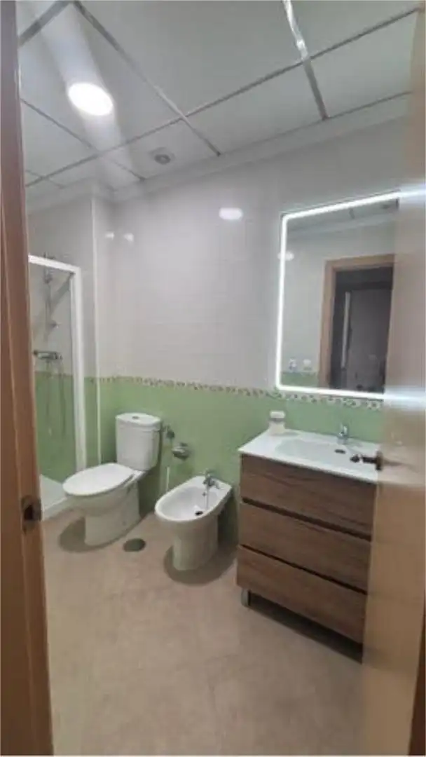 Apartamento en Calle Albeniz - Foto 6