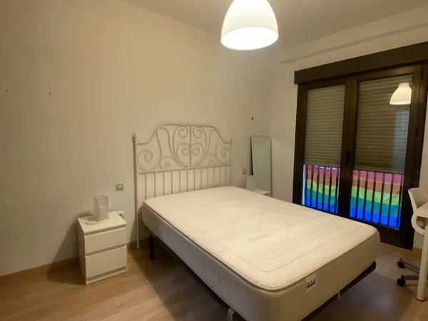 Piso en Barrio Lavapiés-Embajadores - Foto 3