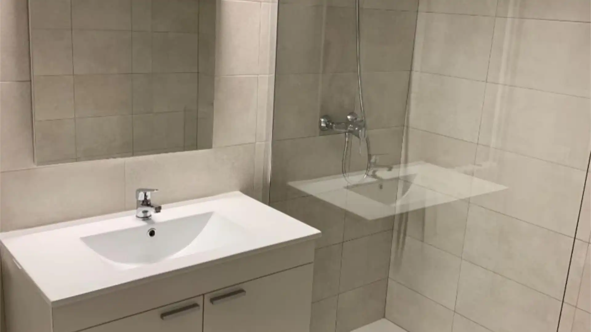 Piso en  Carrer Historiador Josep Lladonosa 2 - Foto 2