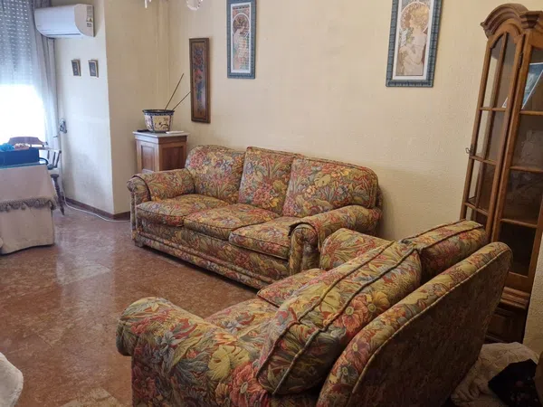 Piso en El Vial - Ronda de Tejares - Foto 1