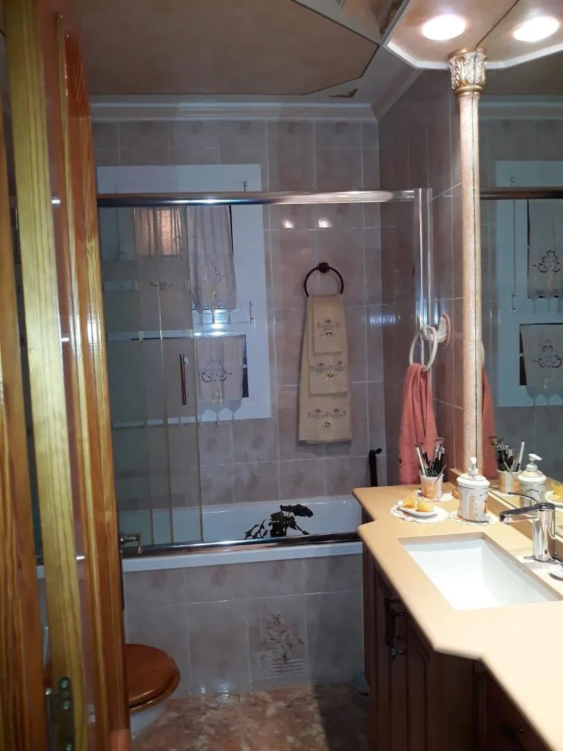 Chalet en  Carrer Serra del Reclot 6 - Foto 2