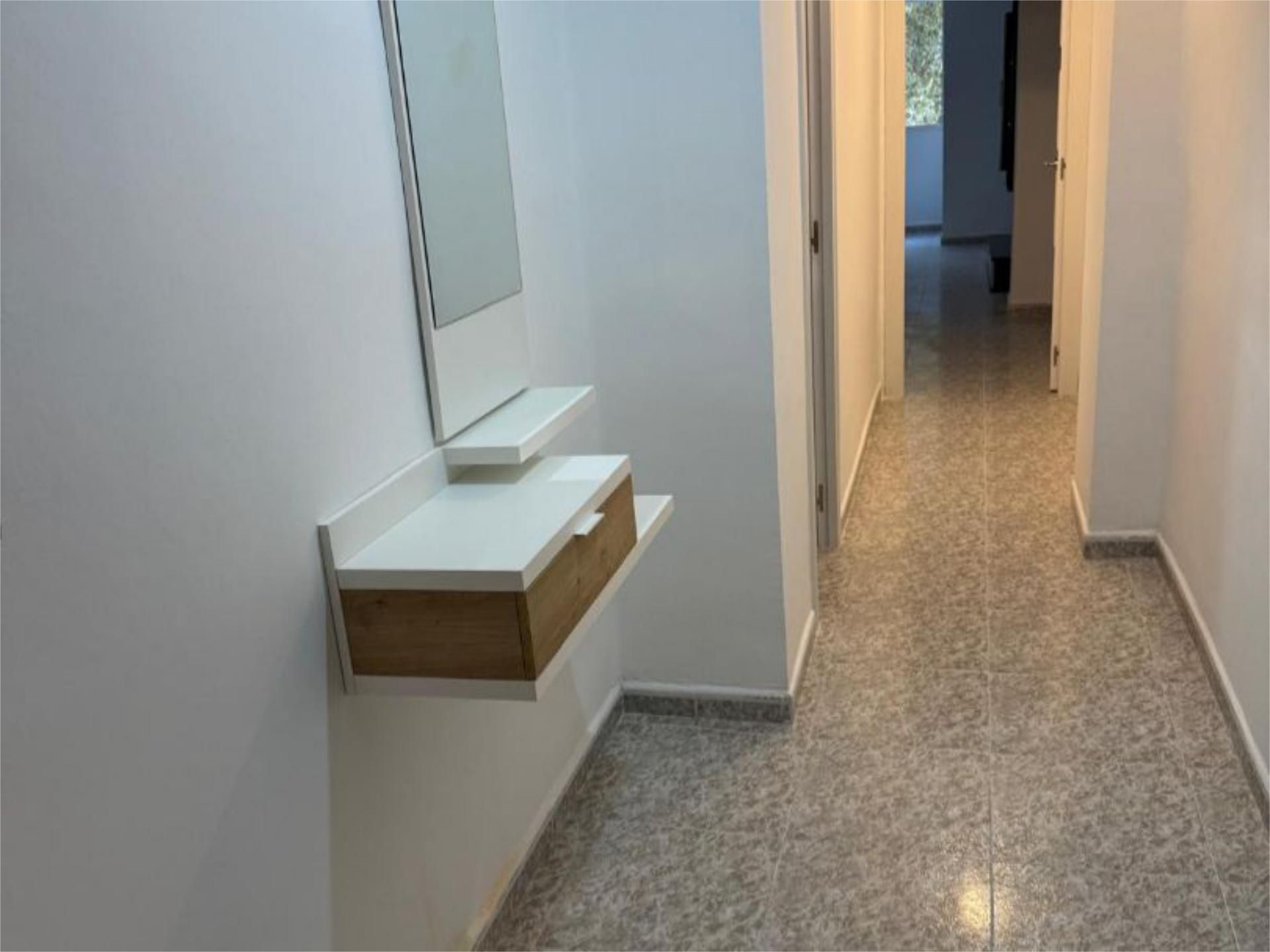 Piso en  Carrer de la Reina 40 - Foto 2