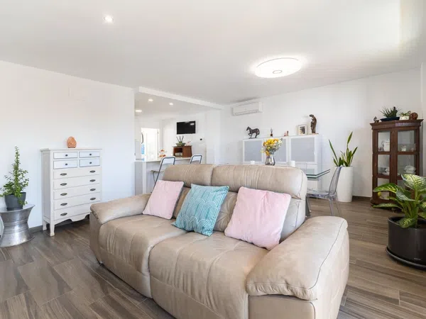 Piso en calle de la Reina, 84 - Foto 2