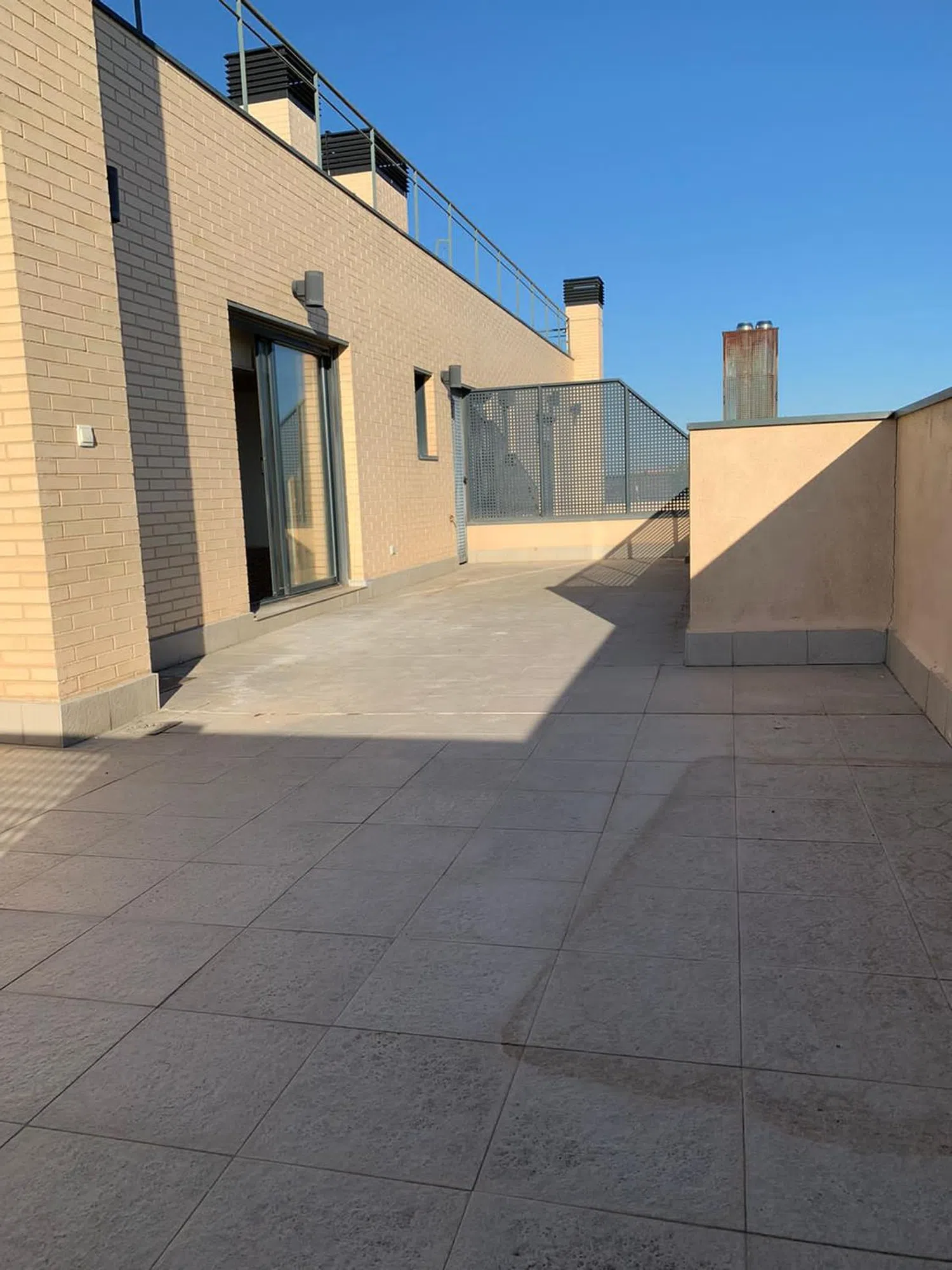 Ático en calle Dalí, 9 - Foto 2