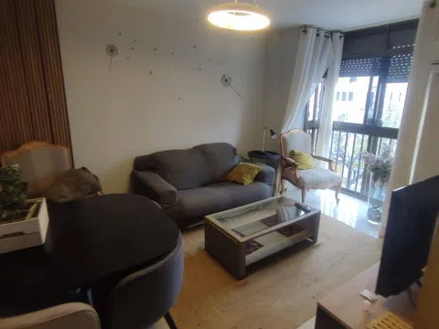 Piso en calle Luis Montoto, 31