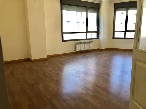 Piso en calle de Ana de Austria, 53