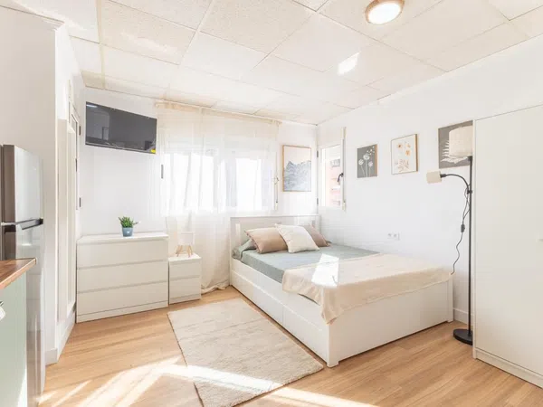 Estudio en Calle de Mendizábal, 65 - Foto 1