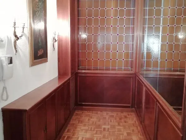 Piso en paseo de Fernando el Católico, 9