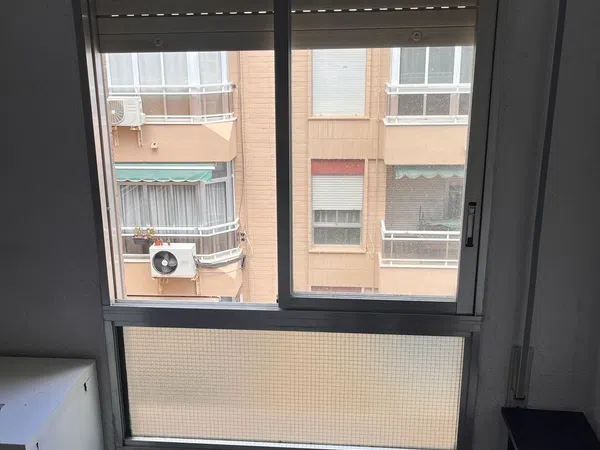 Piso en Calle Italia, 27, Ensanche-Diputación - Foto 14