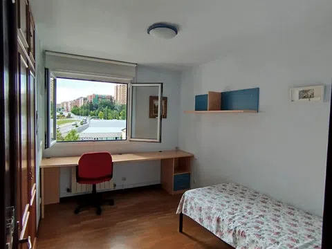 Piso en calle Río Alzania, 29 - Foto 5