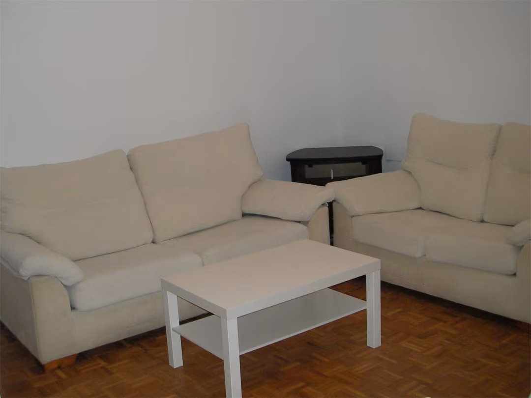 Piso en  Carrer d'Abén al Abbar 1 - Foto 2