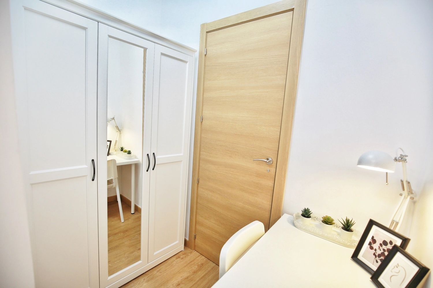 Estudio en calle de Jaén, 8 - Foto 1