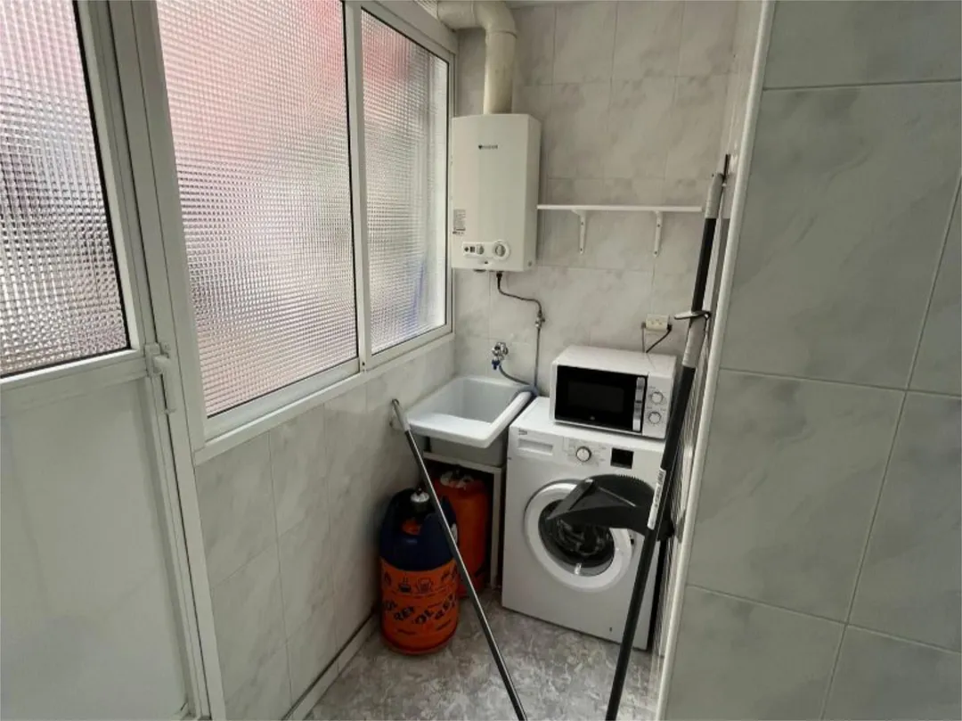 Piso en  Calle José Ortega Luque 17 - Foto 2