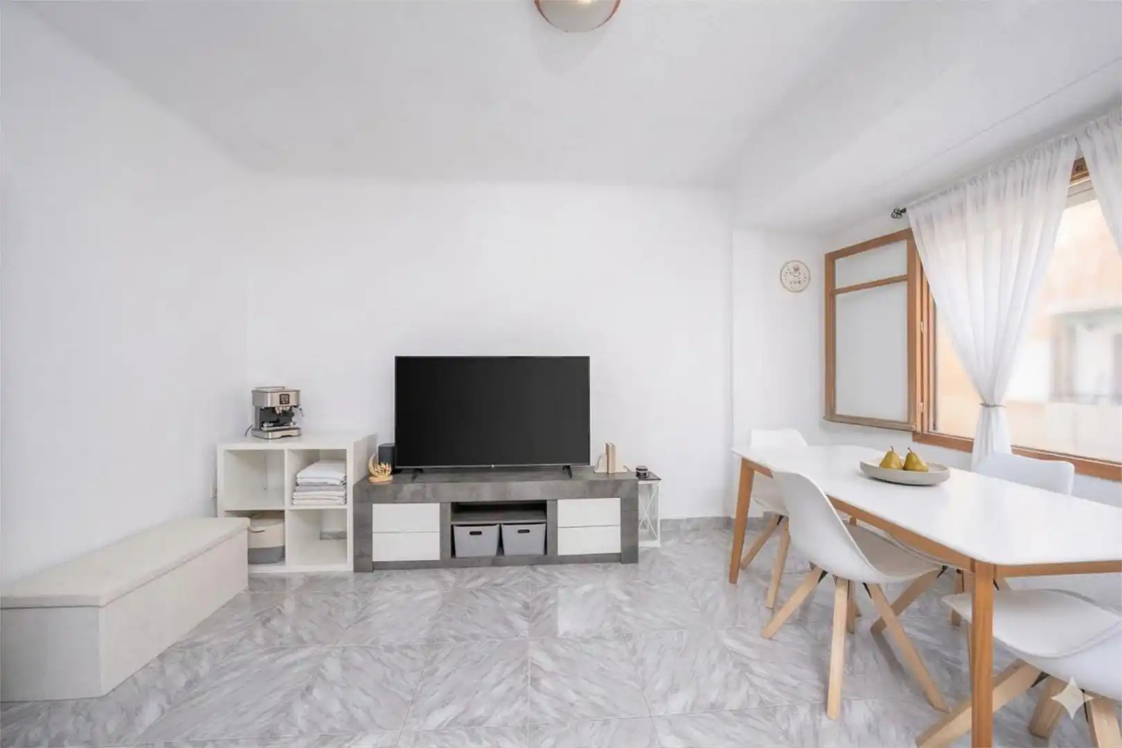 Piso en  Carrer Francisco Giner de los Ríos 9 - Foto 4