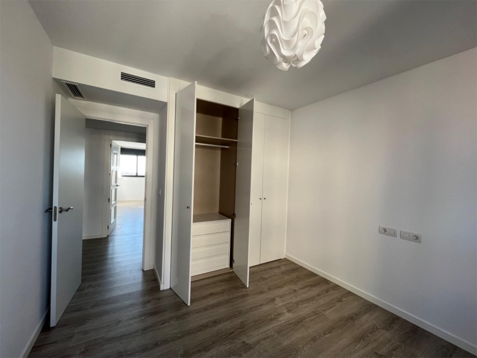 Piso en  Calle Doctora Damiana Zaragoza 1 - Foto 10