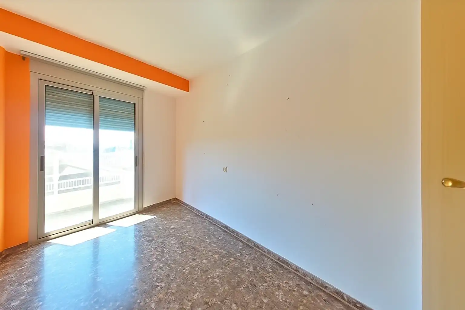 Piso en  Carrer Pintor Sorolla 18 - Foto 17