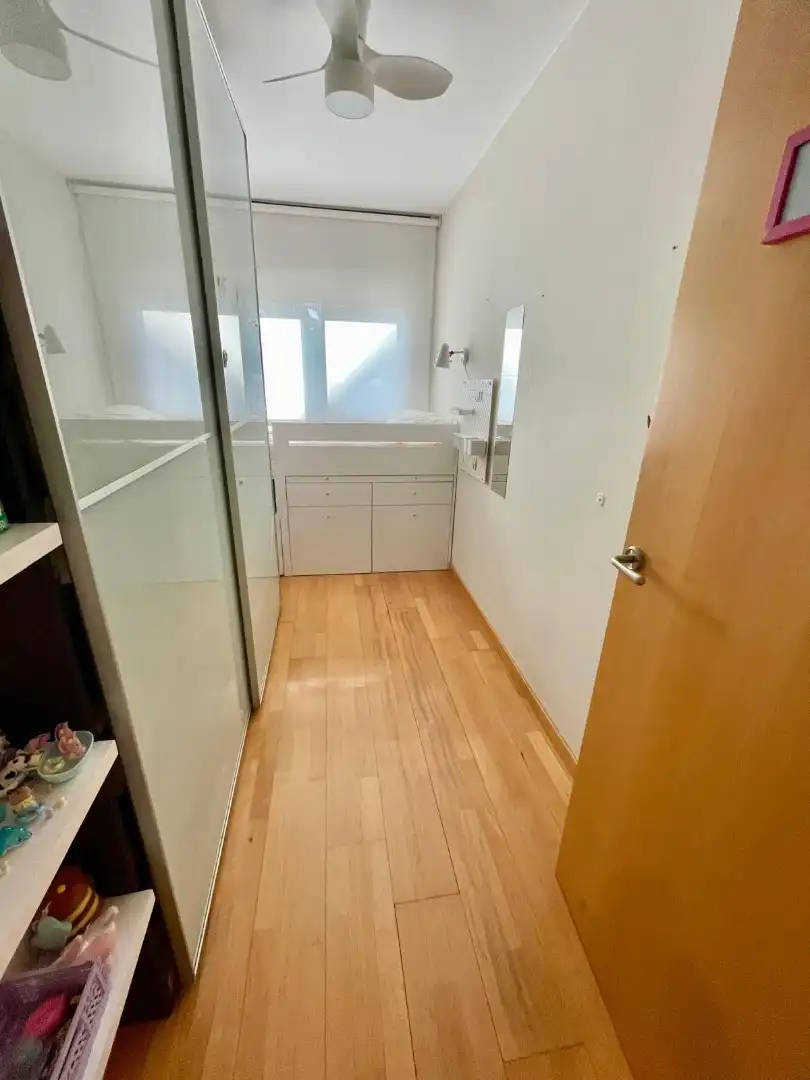 Piso en  Carrer del Pont de Suert 1 - Foto 9
