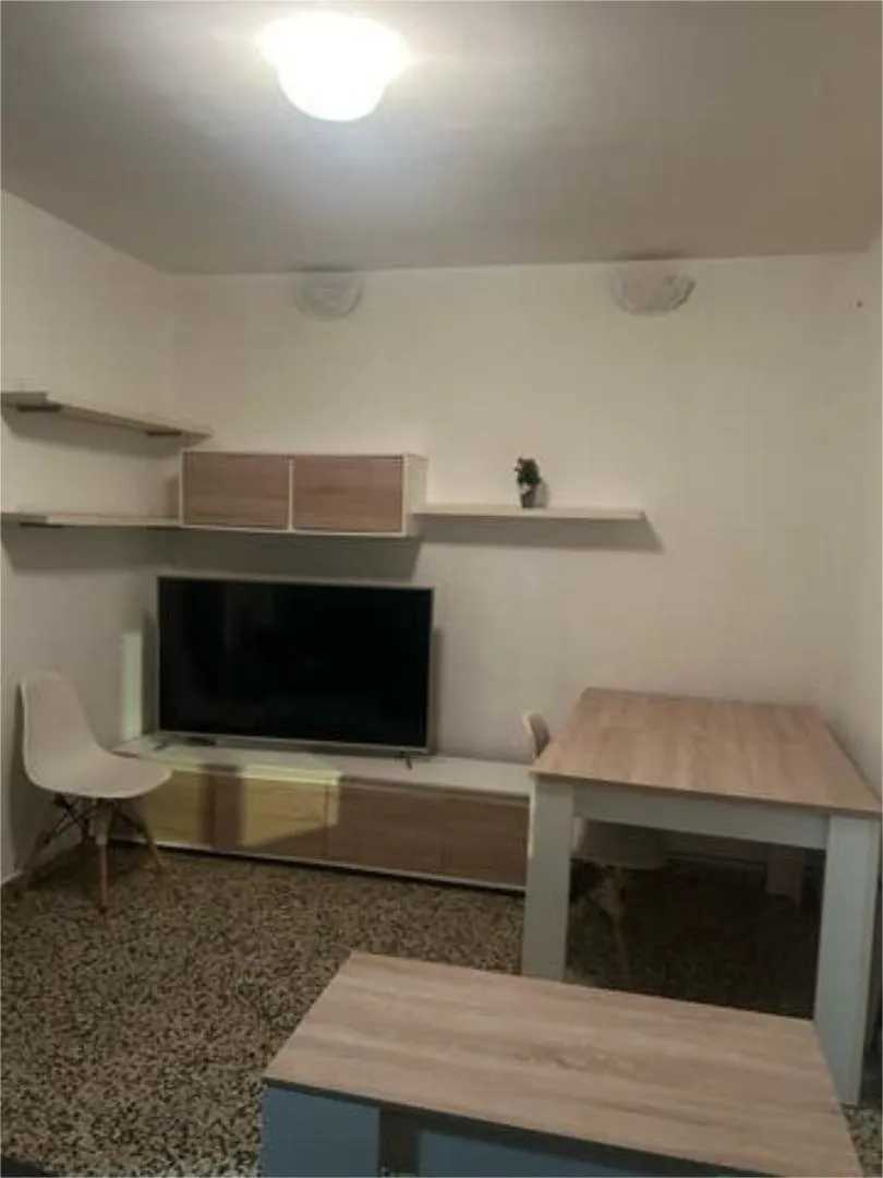 Piso en Carretera de Cádiz - Foto 3