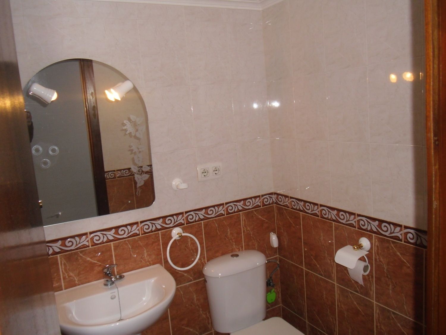 Piso en calle Cueva de la Pileta, 2 - Foto 9