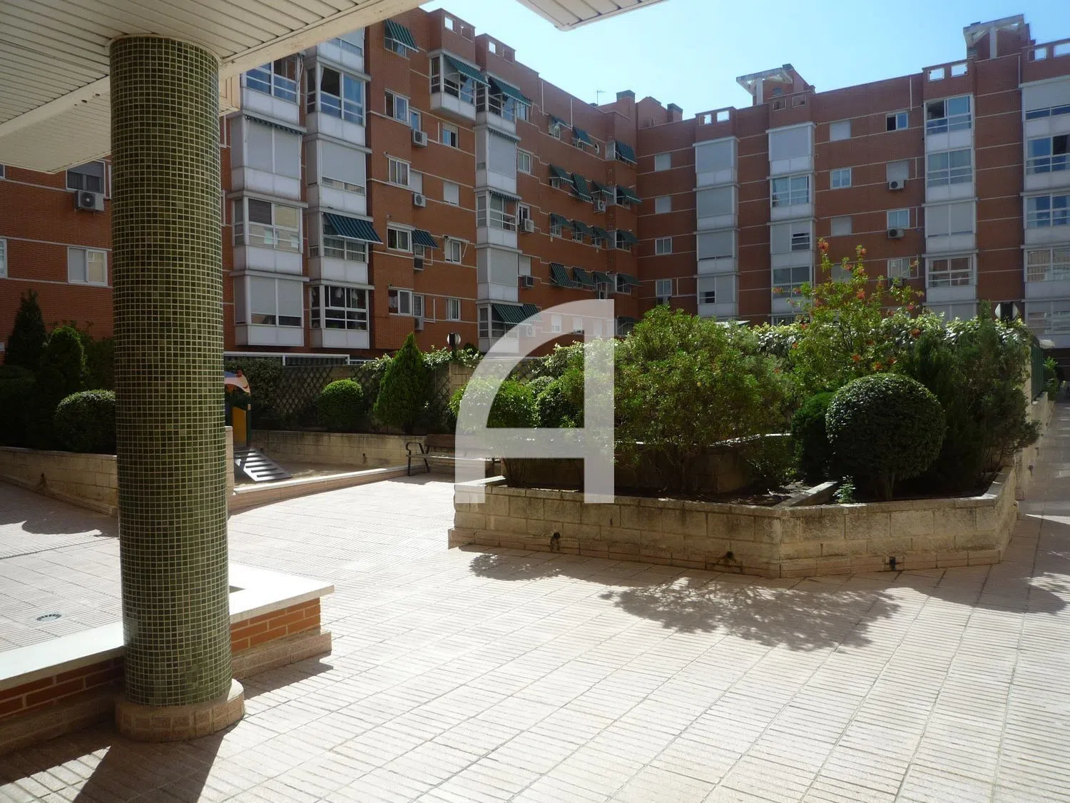 Piso en calle de Isabel Colbrand - Foto 20