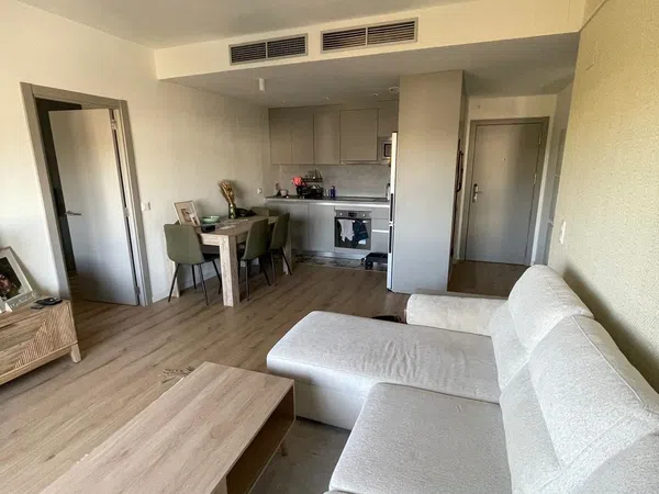 Piso en Calle Ingeniero Juan Chastang Marín, 4, Valdeolleros - Zumbacón - Camping - Foto 3