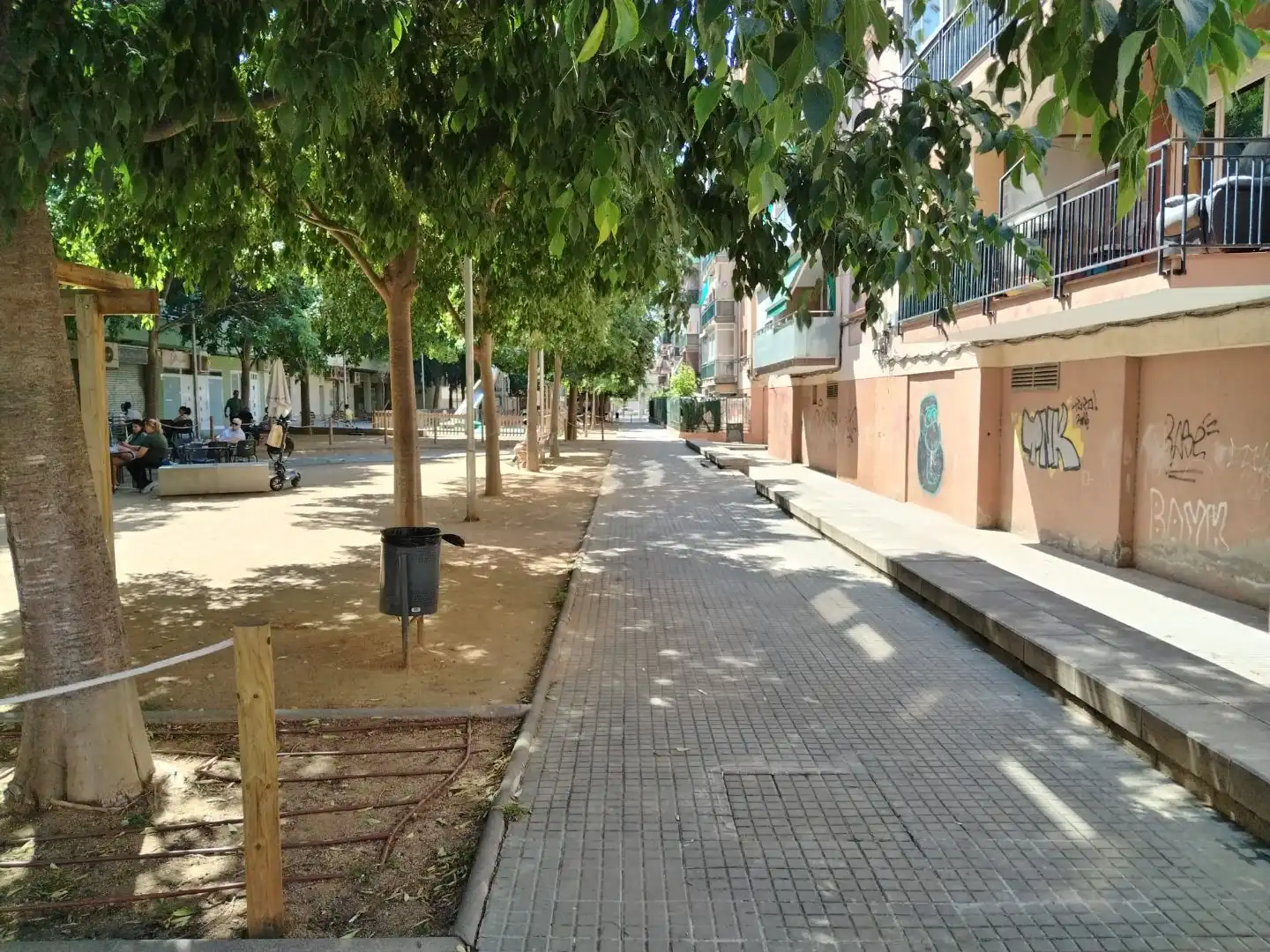 Local comercial en  Carrer de Josep Maria Folch i Torres 21 - Foto 23