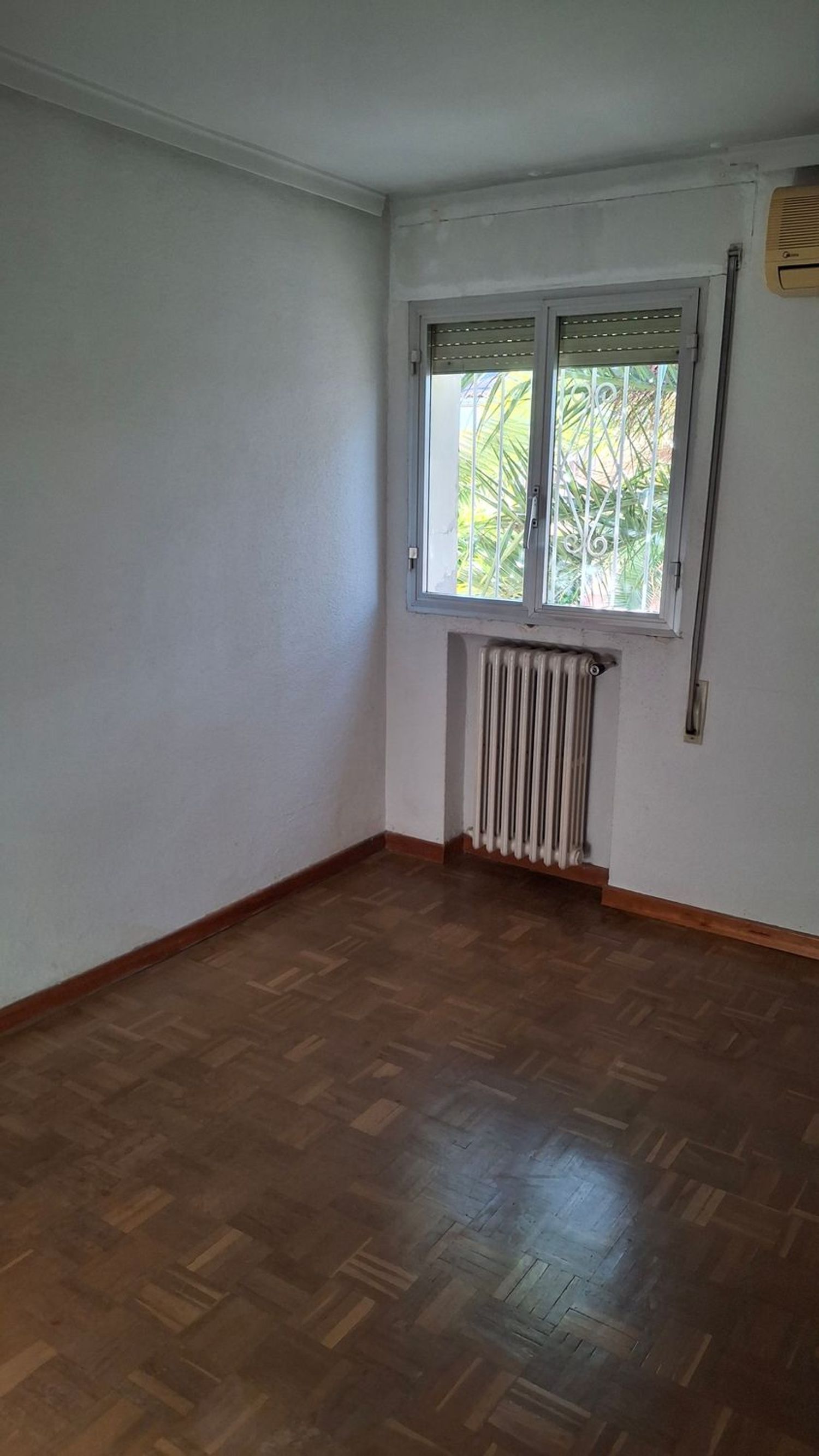 Chalet adosado en calle de Sabadell, 191 - Foto 6