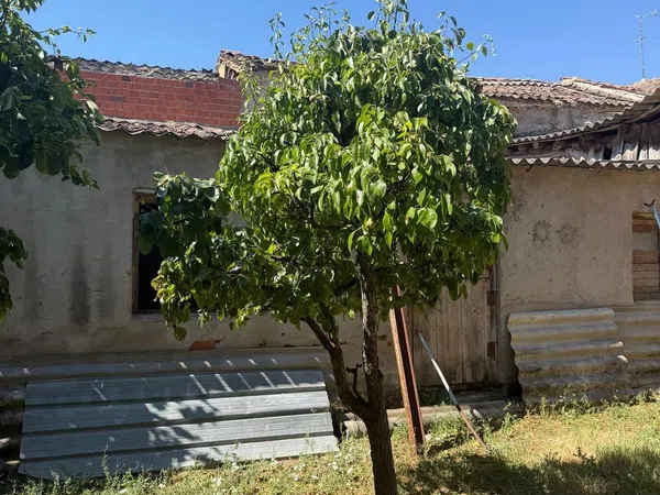 Casa de pueblo en Calle Flores, 12 - Foto 5