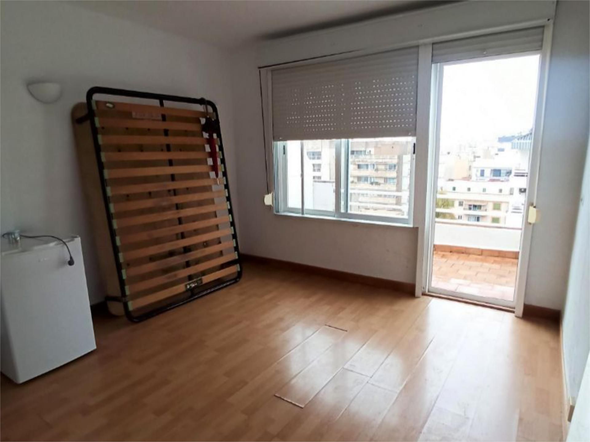 Piso en  Carrer de Monsenyor Palmer 4 - Foto 1