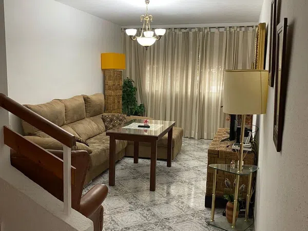 Chalet adosado en Calle Ciudad Jardín, 37 - Foto 2