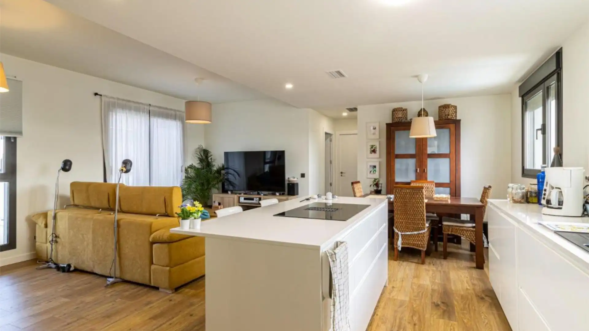 Piso en  Avenida Rey Juan Carlos I Local - Foto 8