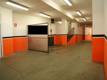 Local comercial en  Calle Vázquez de Mella 73 - Foto 1