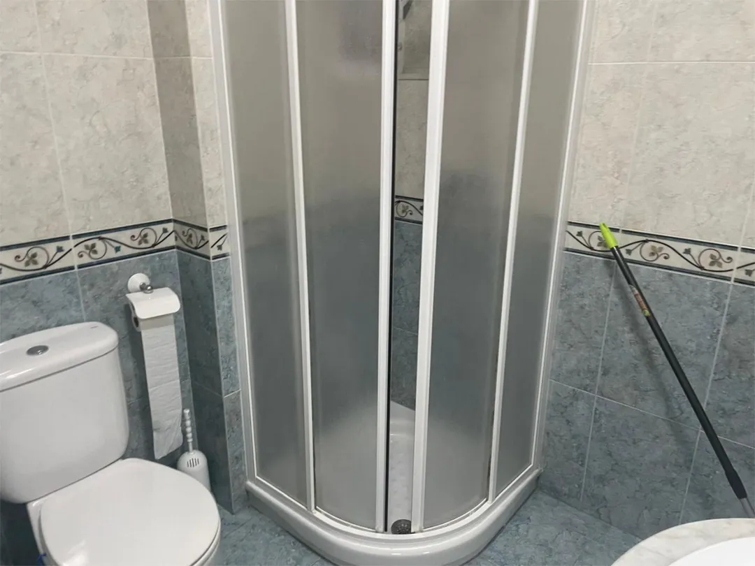 Casa adosada en  Carrer Colombia 100 - Foto 6