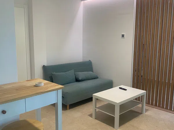 Estudio en calle Navarra, 58