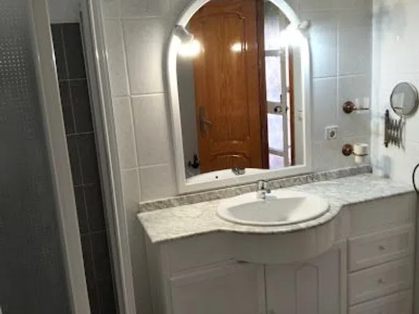 Casa independiente en avenida Ingeniero José Luis Prats, 1 - Foto 2