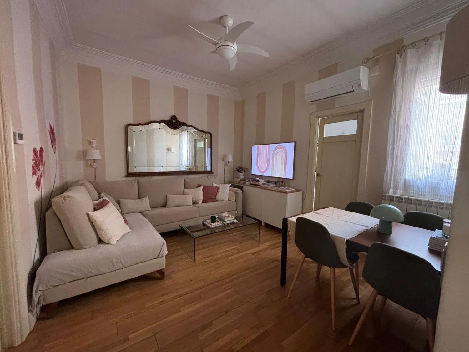 Piso en calle de Romero Robledo, 24 - Foto 1