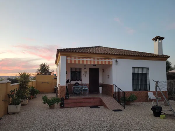 Casa o chalet independiente en Calle h, 9 - Foto 2