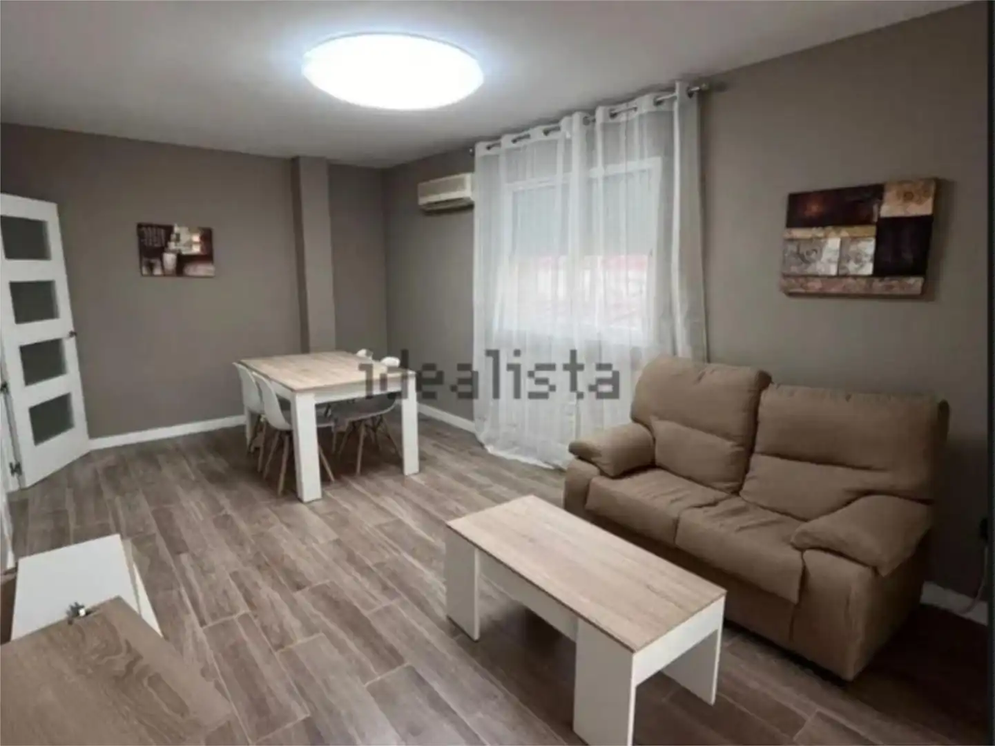 Piso en  Calle Velilla del Jiloca 6 - Foto 3