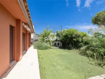Chalet en  Calle Diego Borrego 23 - Foto 3